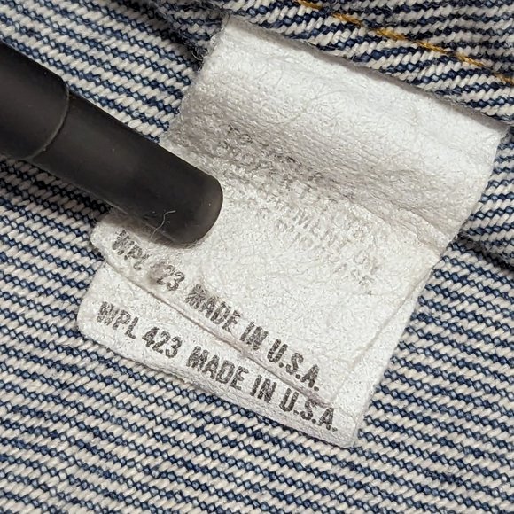 80s Vintage Levi's Denim Trucker Jacket - Picture 6 of 6